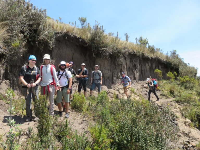 hiking pasochoa